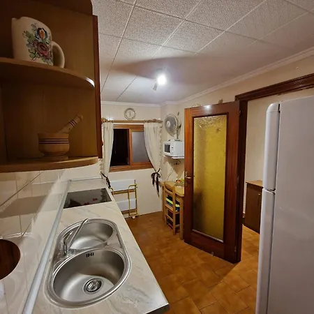 2 Bedroom Flat - Pool & Sea View At Playa Acequion *